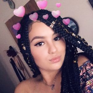 Meet your Posher, Amber